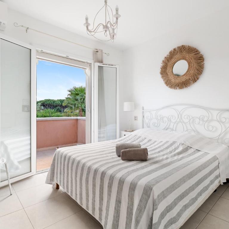 Villa les Citronniers - Piscine 100 m de la plage - Casa con 3 Camere da Letto - 4