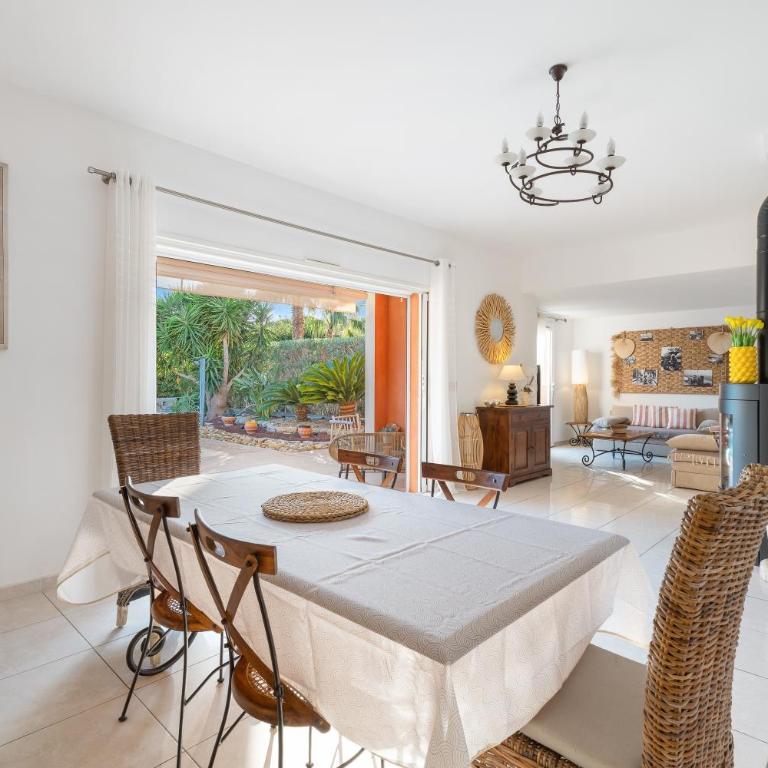 Villa les Citronniers - Piscine 100 m de la plage - Casa con 3 Camere da Letto - 12