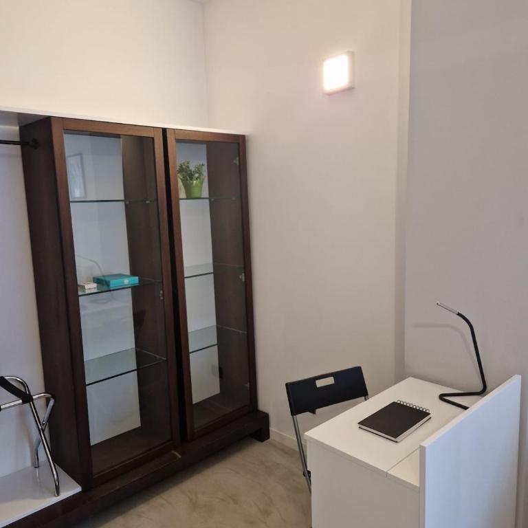 Cozy and restful apartment in Como, near the Lake - One-Bedroom Apartment - 6