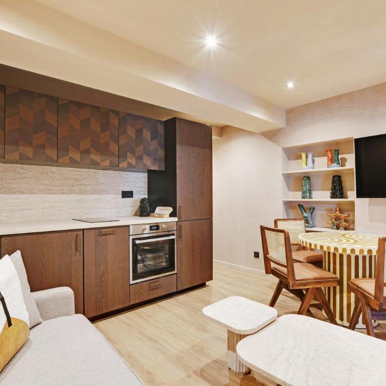 NoChichi Collections - City Center - One-Bedroom Deluxe Apartment - 7