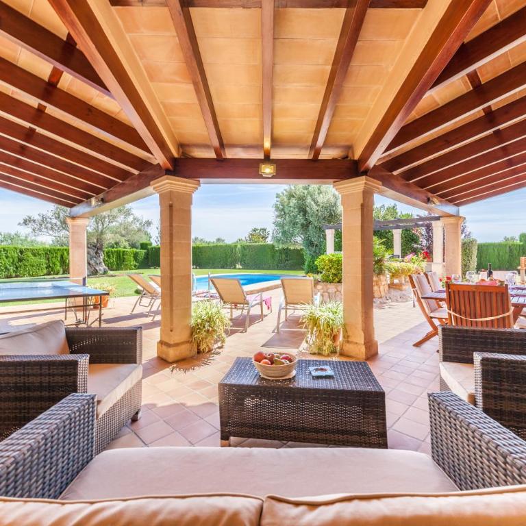 Villa Tia - Three-Bedroom House - 32
