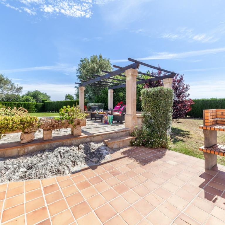 Villa Tia - Three-Bedroom House - 33