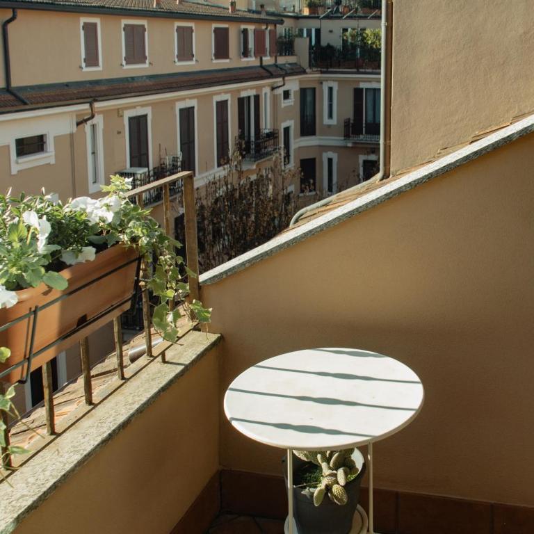 SUITE LODOVICA Milano-Metro M4-Navigli-Bocconi - Appartamento con 1 Camera da Letto - 4