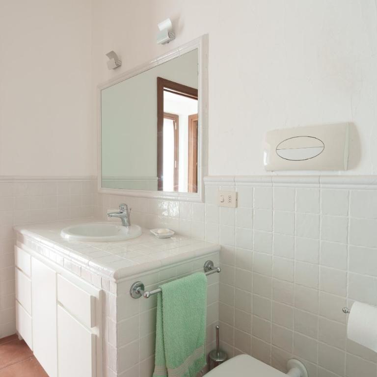Villa Oleandra - Three-Bedroom Villa - 39
