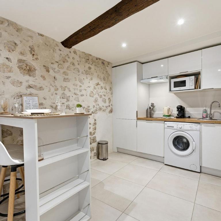 La pompe - Climatisé proche de la plage - Appartement 1 Chambre - 7