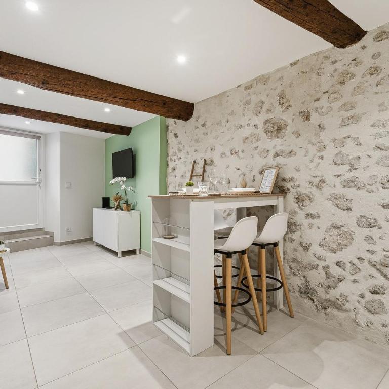 La pompe - Climatisé proche de la plage - Appartement 1 Chambre - 8