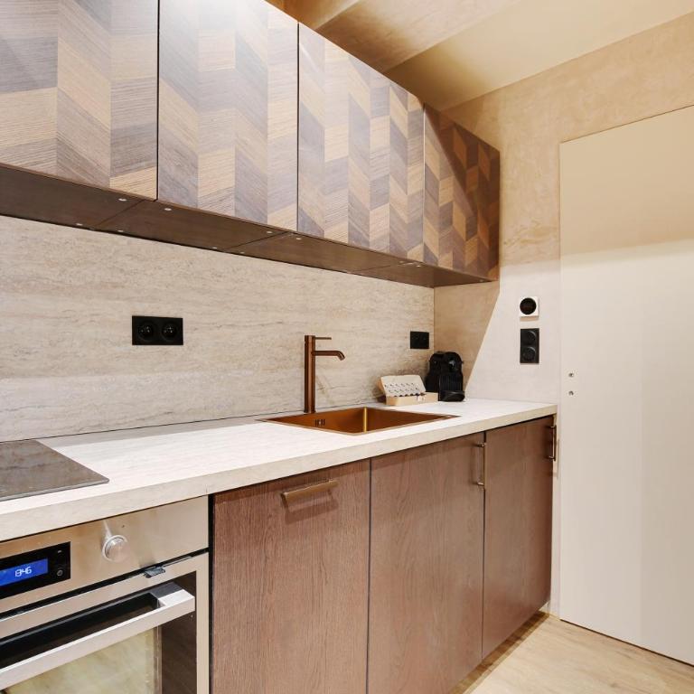 NoChichi Collections - City Center - Four-Bedroom Luxury Apartment - 3