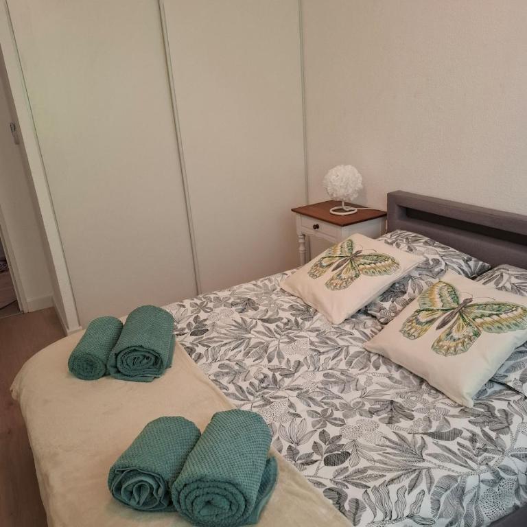 T3 spacieux avec terrasse & vue parc, Calme absolu - Apartment mit 2 Schlafzimmern - 22