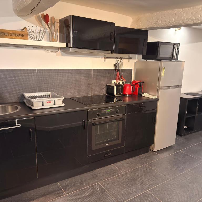 La Rose: Charming 2-room apartment in the heart of Nice - 3-min. from the beach - Appartamento con 1 Camera da Letto - 3