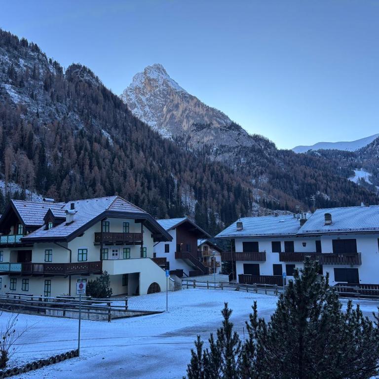 Casa a Penia-Alba a 2 minuti da impianti funivia - Appartamento con 2 Camere da Letto - 12