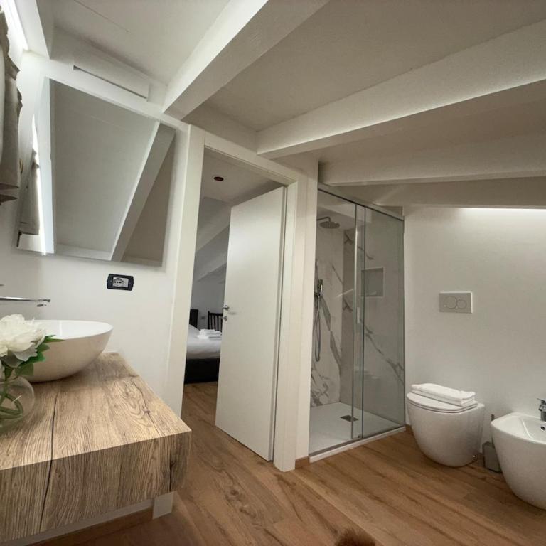 Dream Gardasee Chalet con giardino mediterraneo - Four-Bedroom House - 52