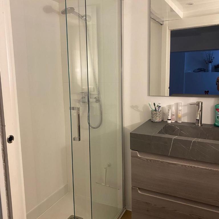 Apartamento con terraza - Apartamento de 2 dormitorios - 3