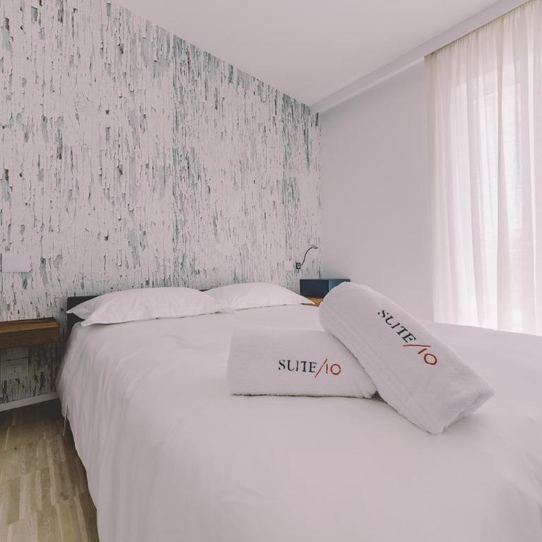 Suite 10 Home Design & Spa - Suite con 1 Camera da Letto e Balcone - 4