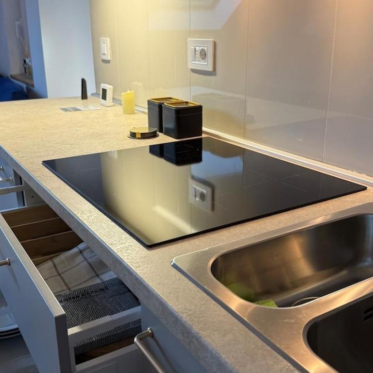 GardosHouse Apt 4 - One-Bedroom Apartment - 10