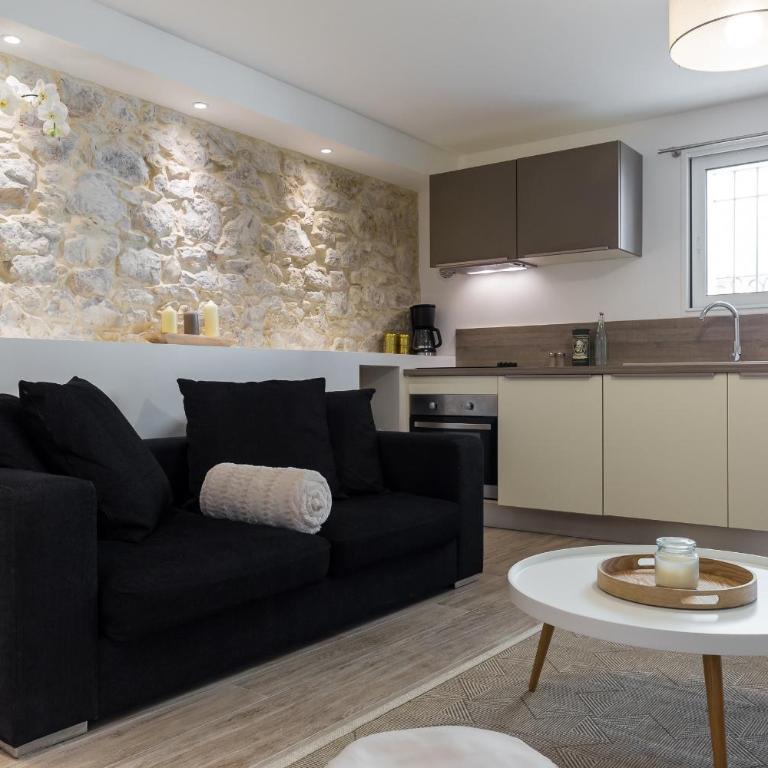 Cosy Home - One-Bedroom Apartment - 14
