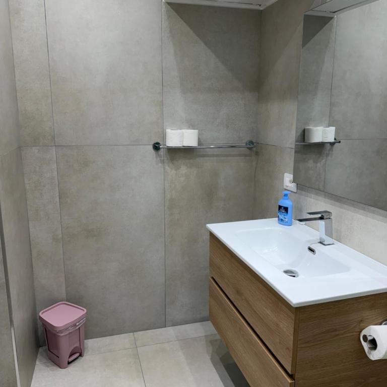 House Lazzi - Two-Bedroom Apartment - 23