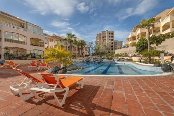 A bright apartment with a pool - Apartamento de 1 dormitorio - 5
