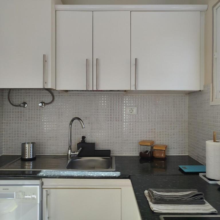 A bright apartment with a pool - Apartamento de 1 dormitorio - 11
