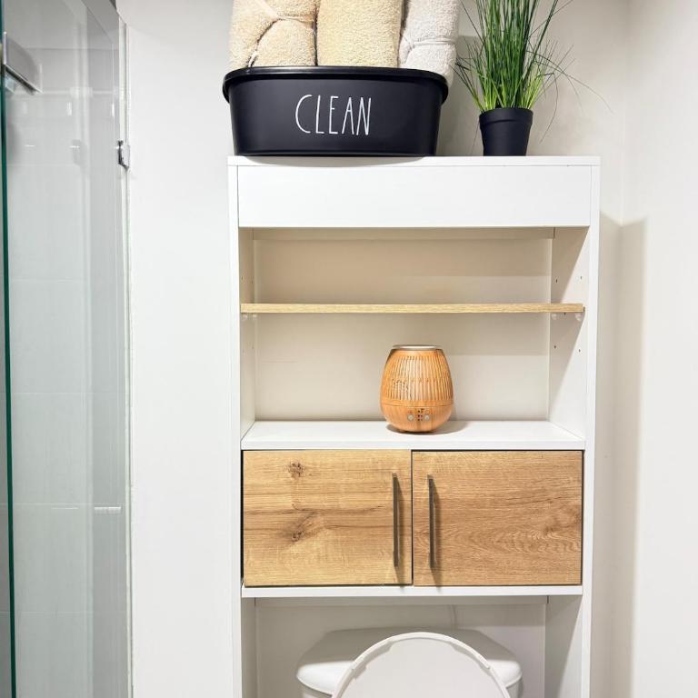 Urban Loft in the center - One-Bedroom Apartment - 25