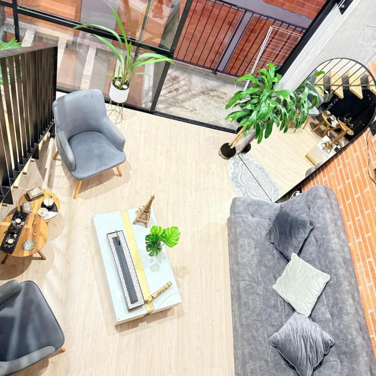 Urban Loft in the center - One-Bedroom Apartment - 35