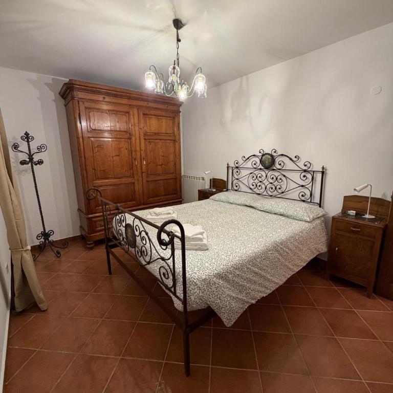 Chianti Villa with Private Park, 2 Apartments & Panoramic Views - Appartamento con 2 Camere da Letto - 21
