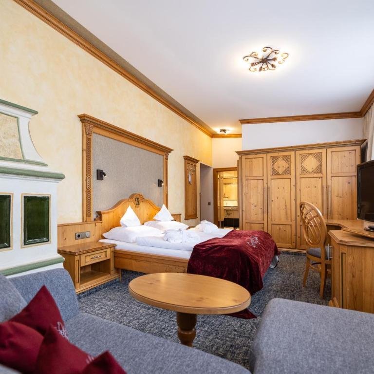Hotel Alpenrose - Familiensuite mit Balkon - 3