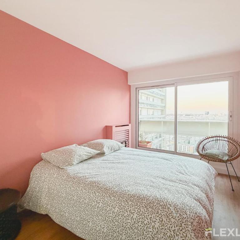 Spacieux T3 dans le 13ème avec petit balcon et vu sur les toits de Paris - Appartement - 23