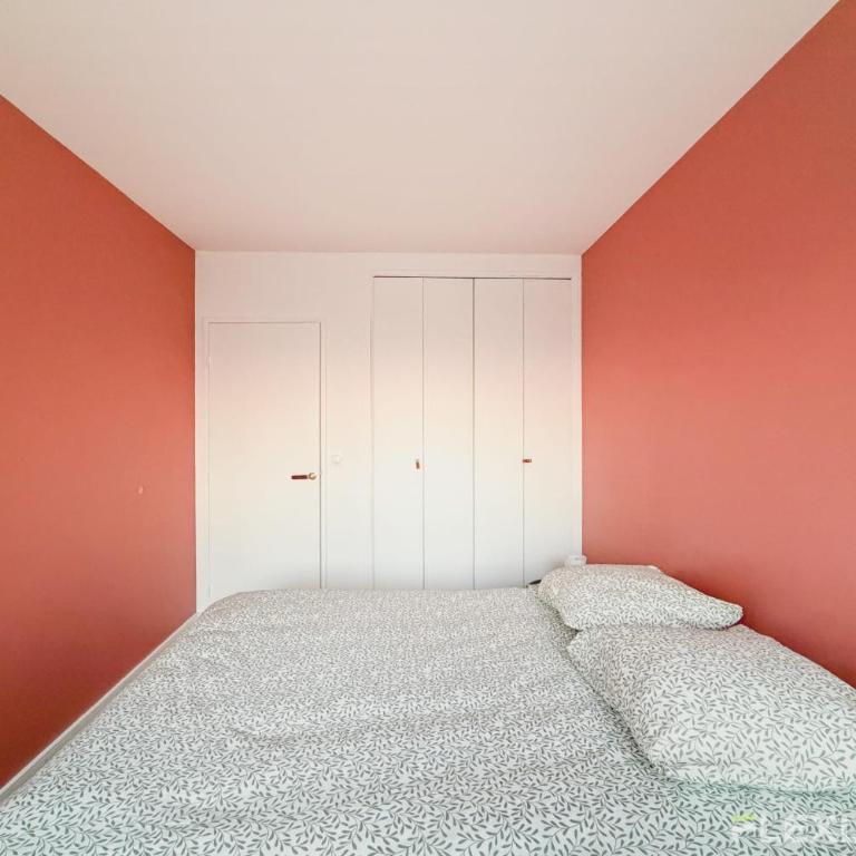 Spacieux T3 dans le 13ème avec petit balcon et vu sur les toits de Paris - Appartement - 27