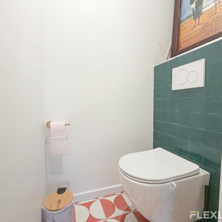 Spacieux T3 dans le 13ème avec petit balcon et vu sur les toits de Paris - Appartement - 31