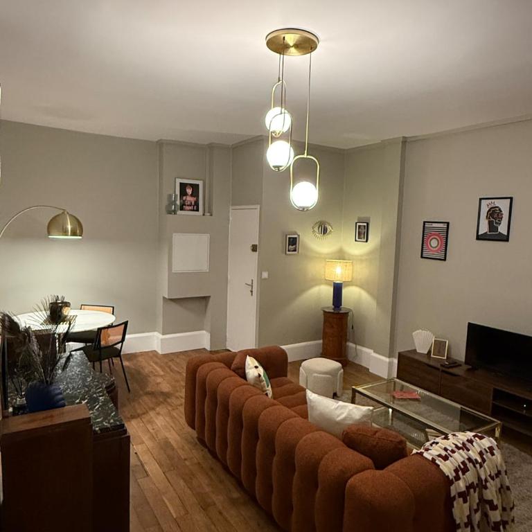 Appartement de charme - Coeur d'Orléans et proche gare - Apartment - 1