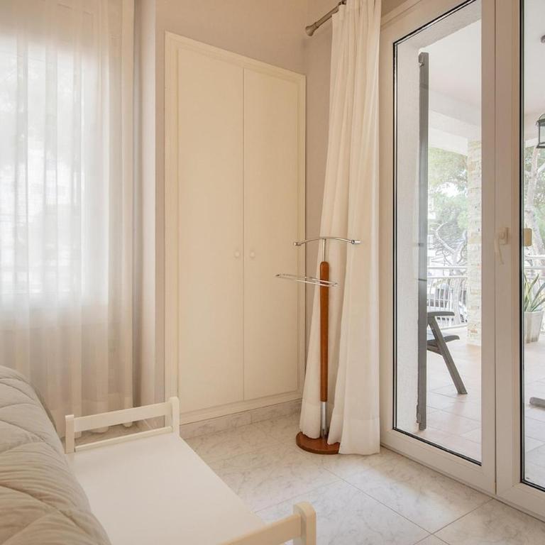 Casa con plaza de parking - Apartamento de 3 dormitorios - 10