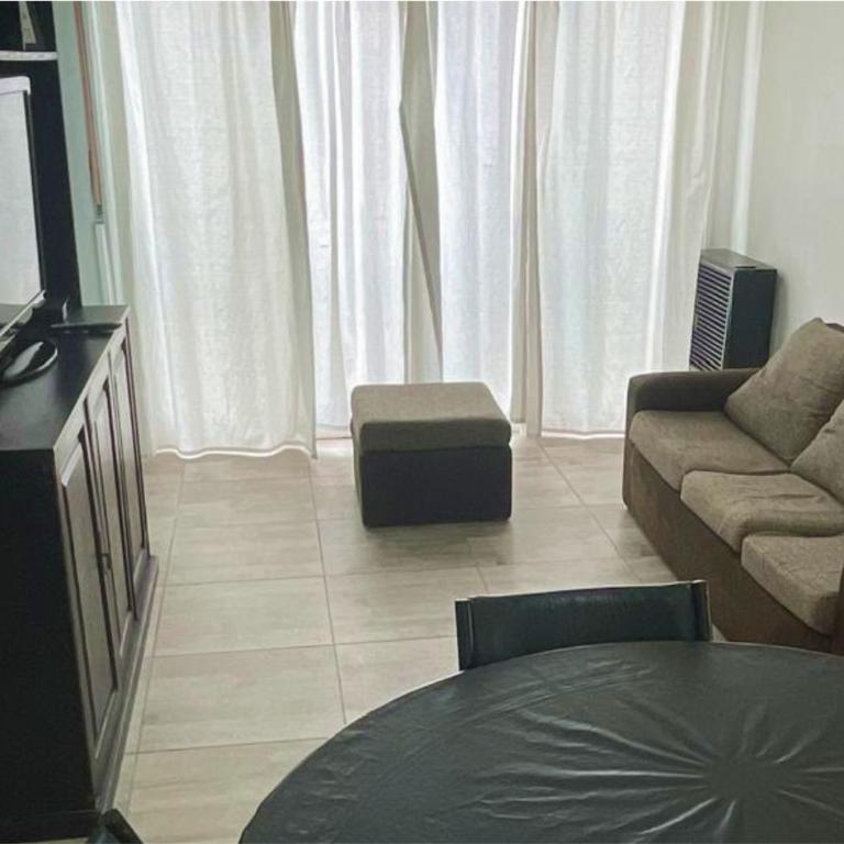 Departamento 3 ambientes a 3 cuadras del mar - Two-Bedroom Apartment - 2