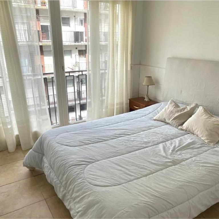 Departamento 3 ambientes a 3 cuadras del mar - Two-Bedroom Apartment - 6