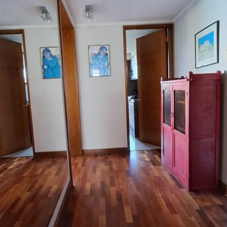 Departamento full equipado Viña del mar con piscina y cerca de la playa - Three-Bedroom Apartment - 12