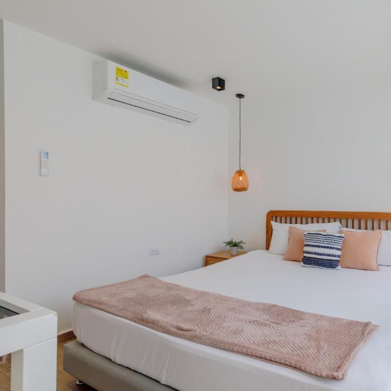 Lux Beach House, Aldaba Selection - Villa - Beach Front - 6