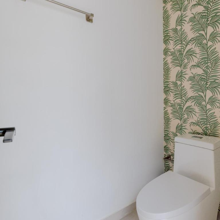 Lux Beach House, Aldaba Selection - Villa - Beach Front - 5