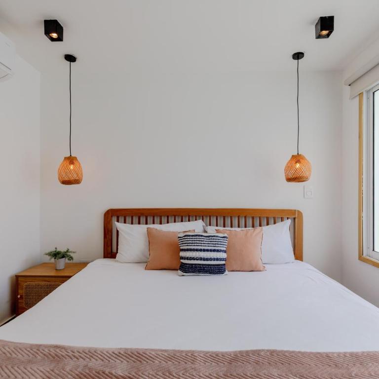 Lux Beach House, Aldaba Selection - Villa - Beach Front - 9