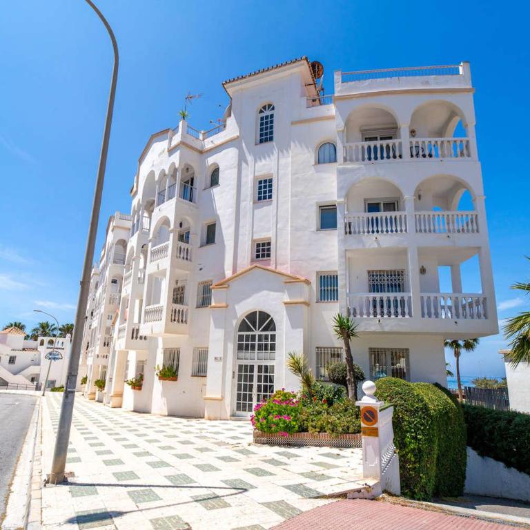 Stella Maris Beachfront 3A by Casasol - Apartamento con vistas al mar - 33