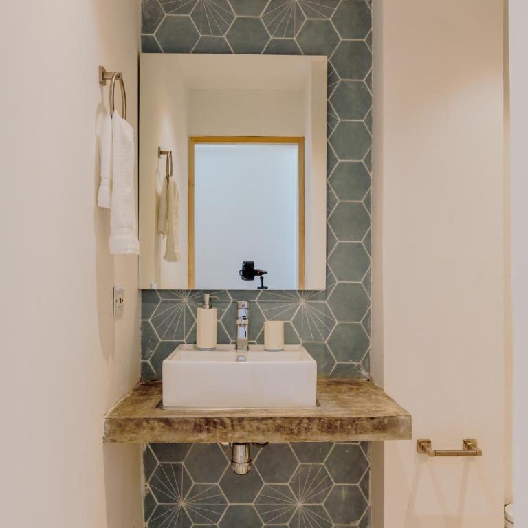 Lux Beach House, Aldaba Selection - Villa - Beach Front - 23