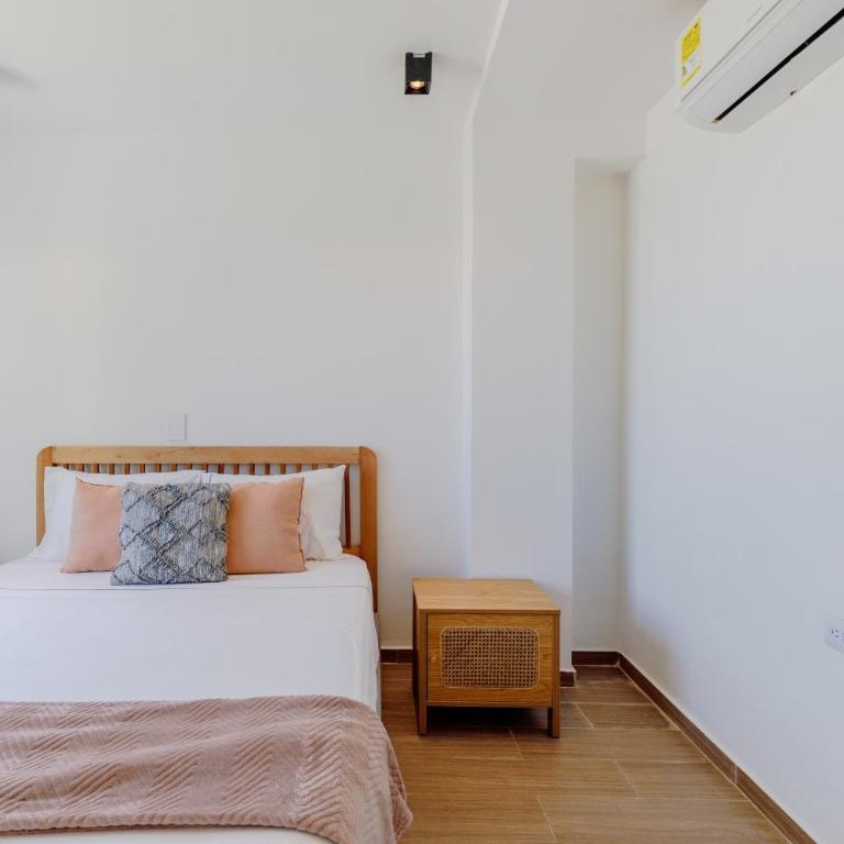 Lux Beach House, Aldaba Selection - Villa - Beach Front - 32