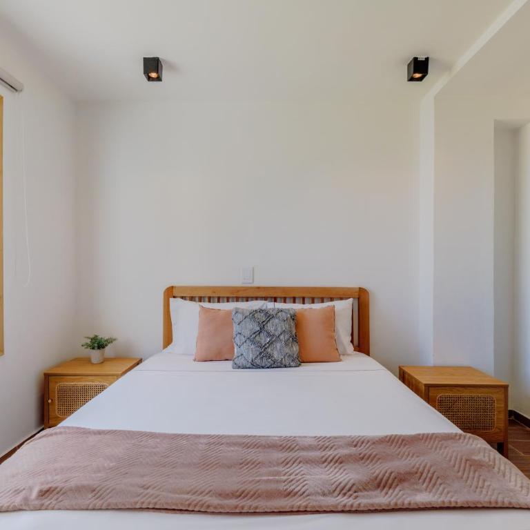 Lux Beach House, Aldaba Selection - Villa - Beach Front - 29