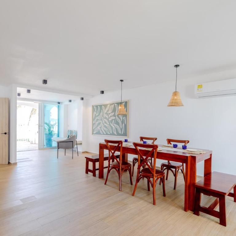 Lux Beach House, Aldaba Selection - Villa - Beach Front - 65