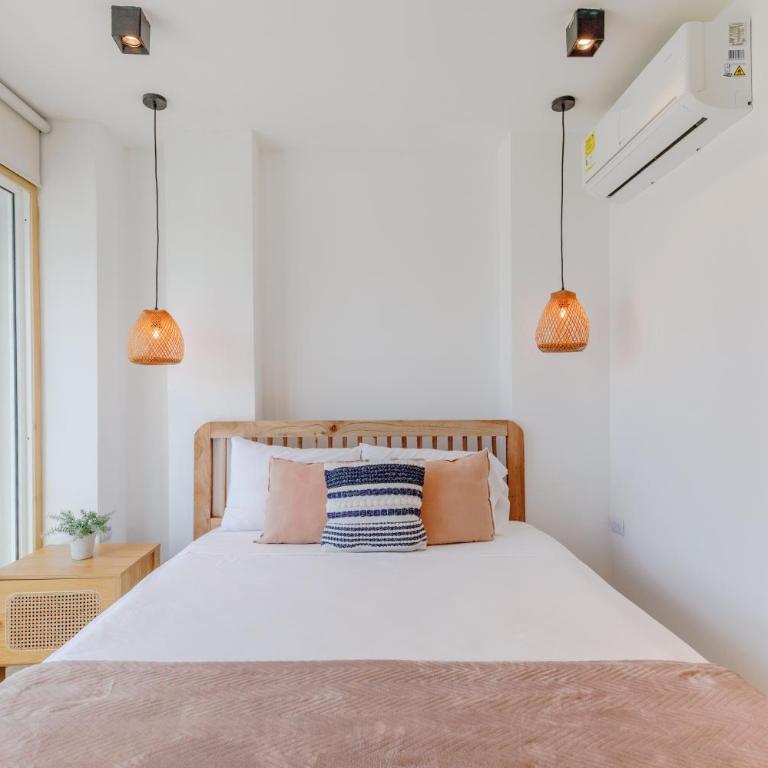Lux Beach House, Aldaba Selection - Villa - Beach Front - 58