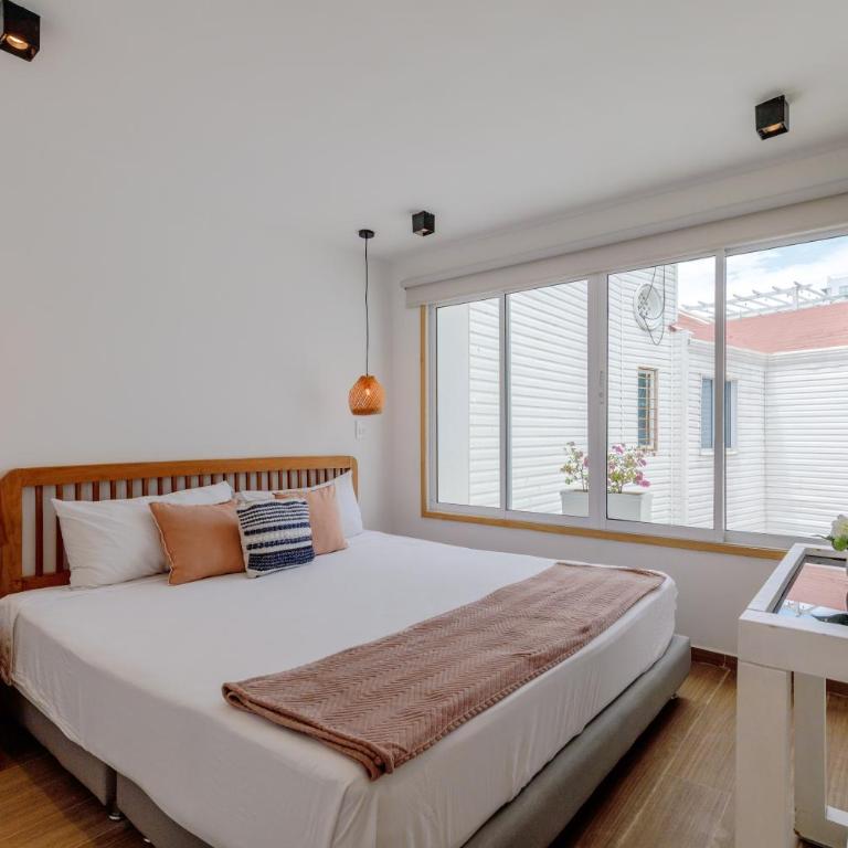 Lux Beach House, Aldaba Selection - Villa - Beach Front - 76