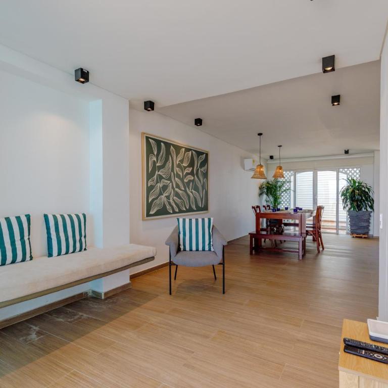 Lux Beach House, Aldaba Selection - Villa - Beach Front - 94