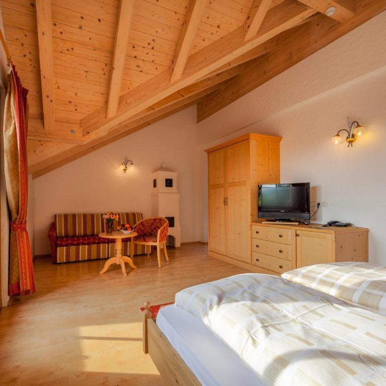 Hotel Tolderhof - Doppelzimmer mit Balkon - 4