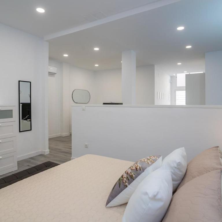 Holidays & Home Estudio El Palo 8A, 400 m playa - Apartamento de 1 dormitorio - 19