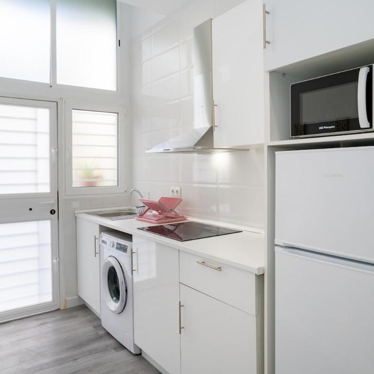 Holidays & Home Estudio El Palo 8A, 400 m playa - Apartamento de 1 dormitorio - 10