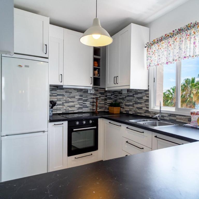 Stella Maris Beachfront 2J by Casasol - Apartamento con vistas al mar - 12