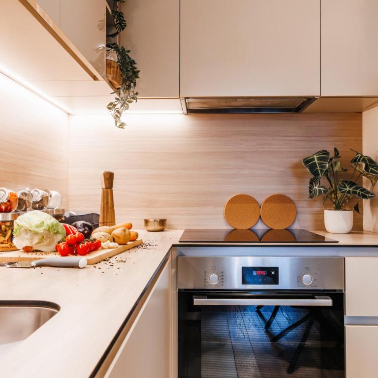 BW Aurora Prime PS4 Free Parking and Terrace - Two-Bedroom Deluxe Apartment with Balcony - 23